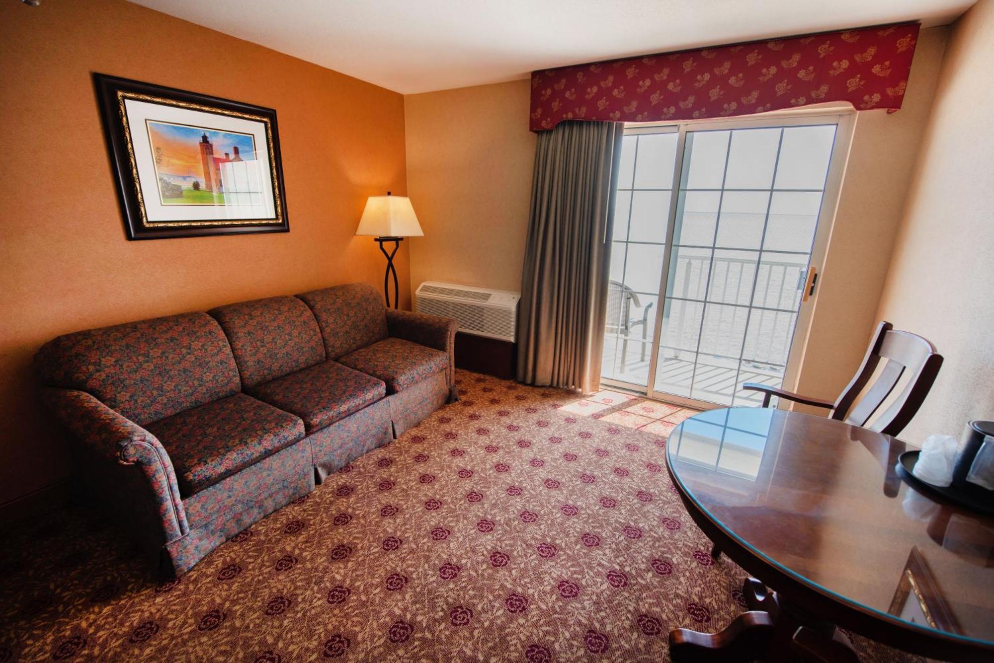 Hamilton Inn Select Beachfront Mackinaw City Extérieur photo