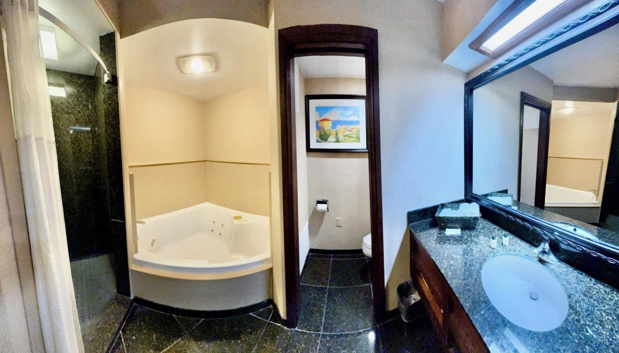 Hamilton Inn Select Beachfront Mackinaw City Extérieur photo